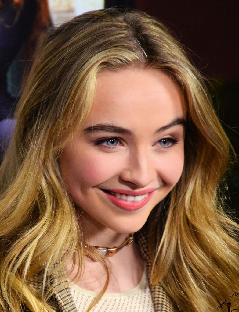 Sabrina_Carpenter